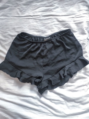 Satin Bloomer Ruffle Micro Mini Shorts H&M size XS like new, black
