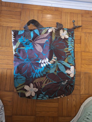 Roxy shoulder bag like new multicolor