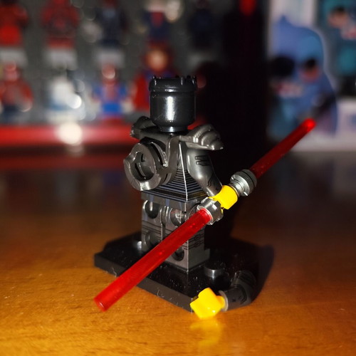 Savage Opress minifigure like new with accessories