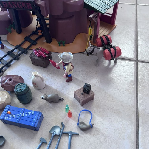 Playmobil 5246 Western Wild West Gold Mine playset