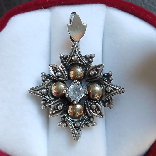 Silver gold Byzantine cross pendant like new