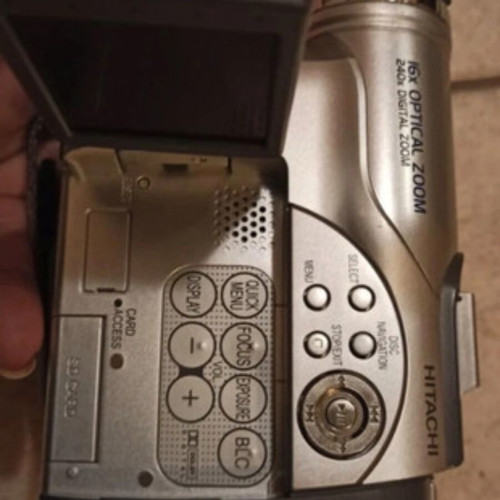 Hitachi Minidisc Video Camera like new