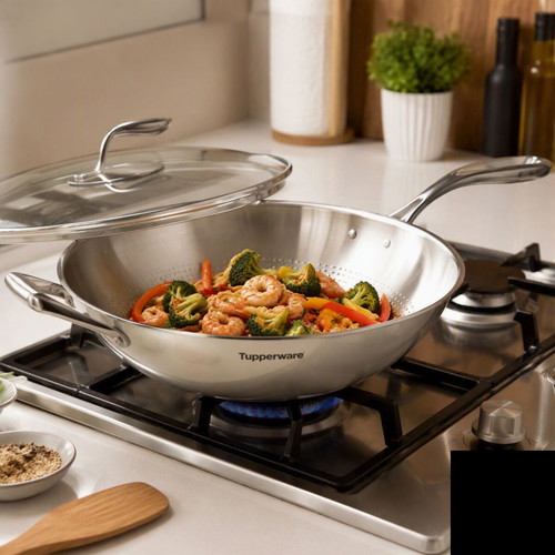 Tupperware Mastro wok 5.2 liters with lid, new