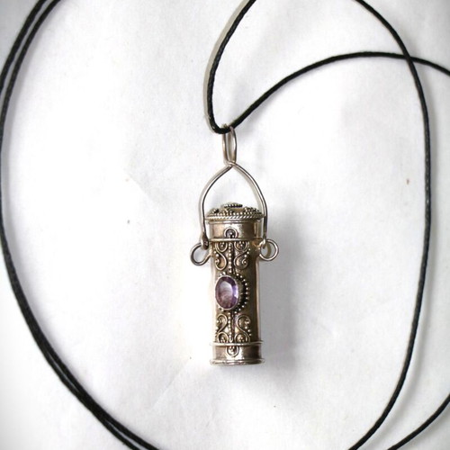 925 Silver Pendant Hidden Box with Amethyst New