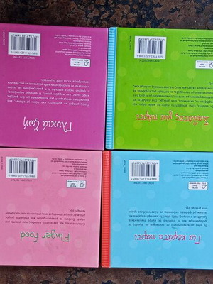 Set of 8 Mini Cookbooks and Pastry Recipe Books, Greek