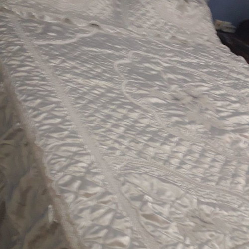 Kentia double quilt used with two cotton satin pillowcases