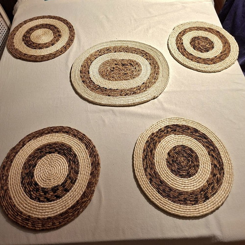 Woven placemats set of 5 new, natural beige and brown tones