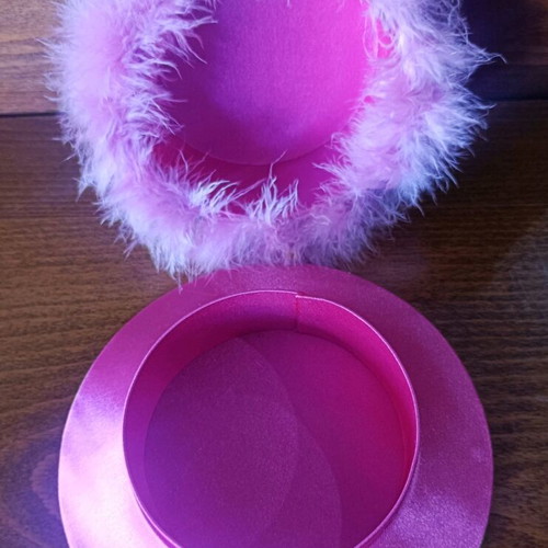 Vintage 00s pink satin jewelry box with feathers and butterfly