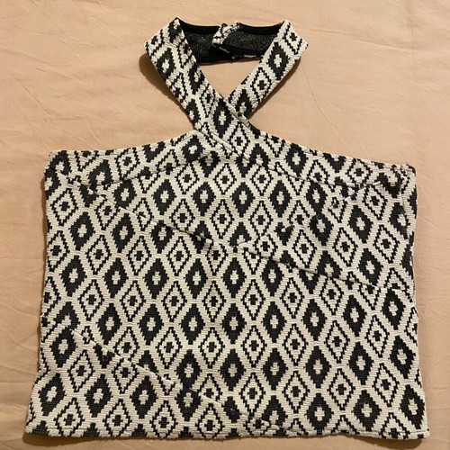 Pull & Bear halter top with geometric pattern like new, size M