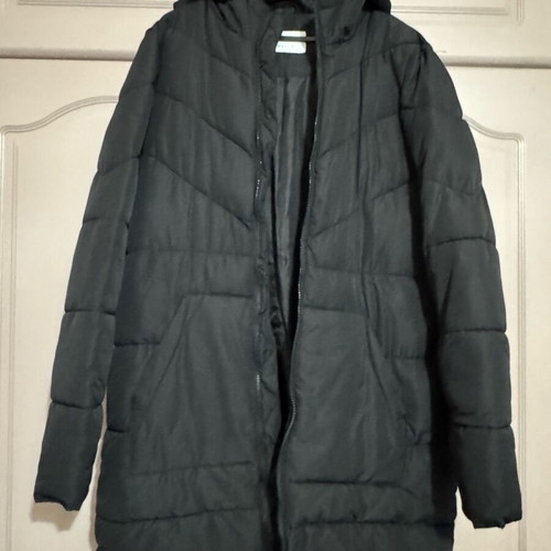 Vero Moda women's black jacket like new, comfortable and warm