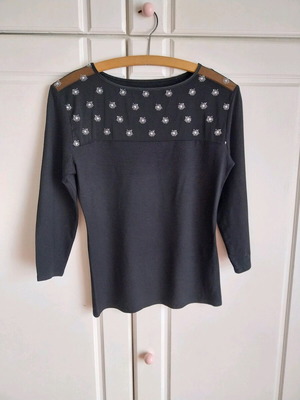 3/4 blouse like new, size M, black, modal fabric