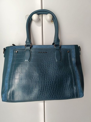 David Jones blue handbag like new with chain strap