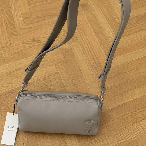 AMI Paris Alexandre Mattiussi shoulder bag, Gris Taupe