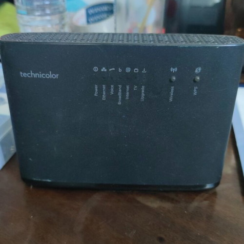 Technicolor TG789vn v3 Router like new