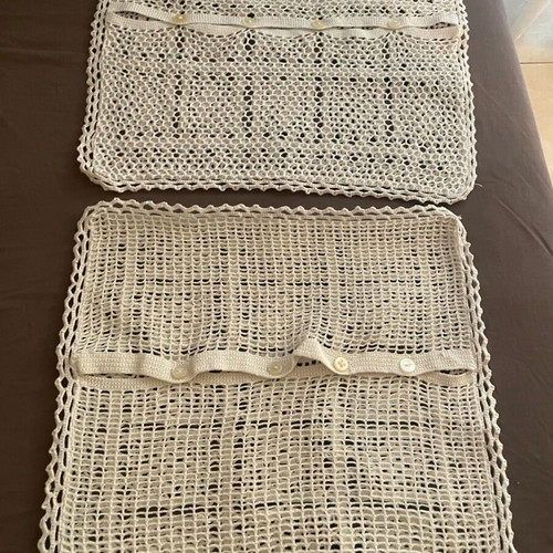 Embroidered pillowcases in excellent condition