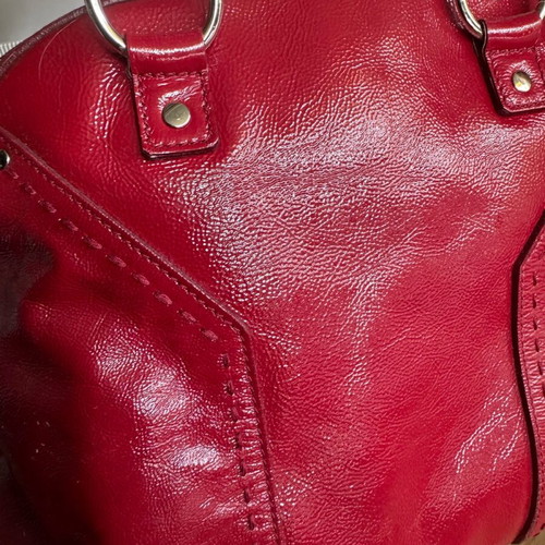 YSL - Yves Saint Laurent Muse red patent leather handbag used