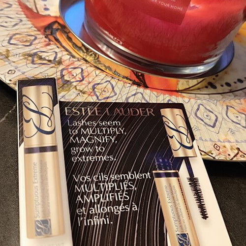 Estée Lauder Sumptuous Extreme Mascara new