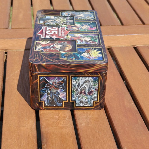 Yu-Gi-Oh! 25th Anniversary thin box