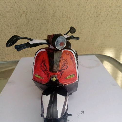 Vespa miniature new, three colors red, black and gray