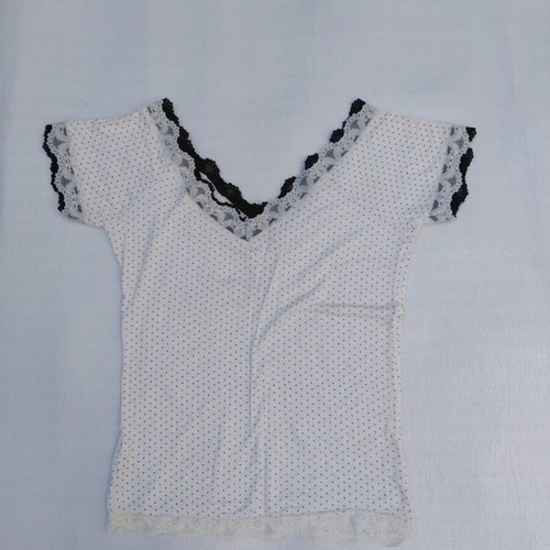 White polka dot top like new with lace details, size S