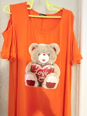 Blouse cold-shoulder with teddy bear design size 5 like new, orange