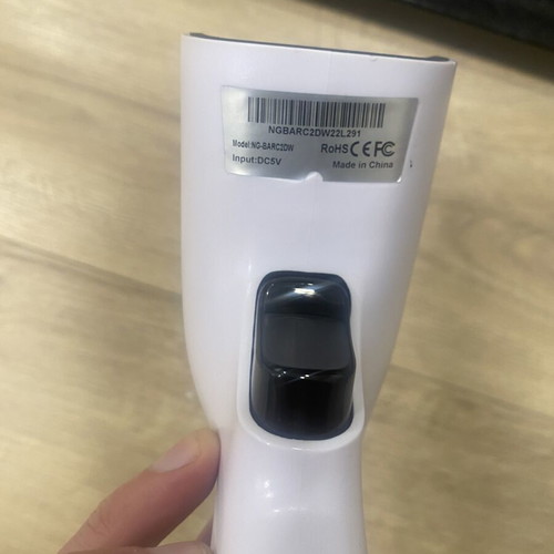 Neural Gear wireless scanner model NG-BARC2DW like new with charging base