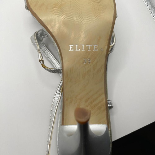 Elite women's silver sandals size 39 with rhinestones used