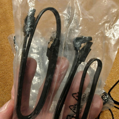 SATA cables new, angled, pack of 35 pieces