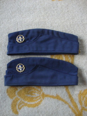 Δύο καπέλα Πολεμικής Αεροπορίας σαν καινούργια, περίοδος 1940-2000