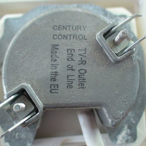 Set of 3 used TV-RD wall antenna sockets for television and radio