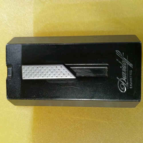 Davidoff lighter used, works properly