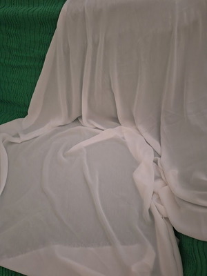 Ice white georgette fabric like new, 1.10m x 2m