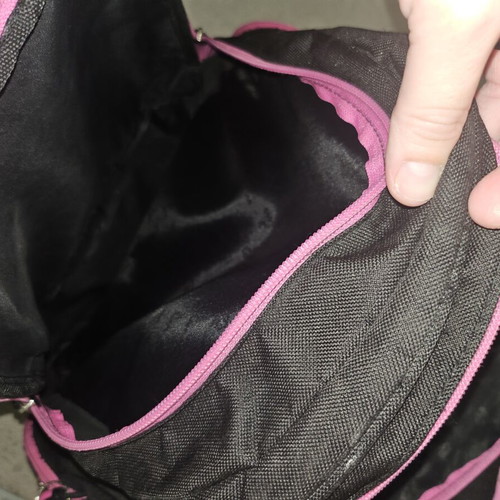 Backpack with 3 compartments and 2 side pockets