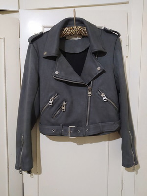 Zara suede jacket gray size medium like new