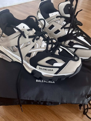 Balenciaga Track sneakers καινούργια, μέγεθος 46, μαύρο και μπεζ