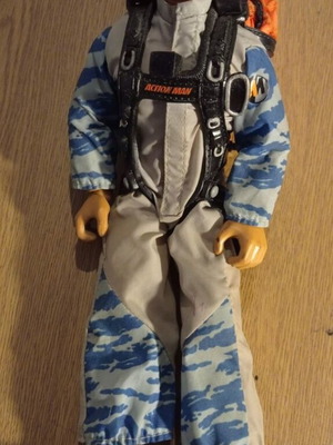Action Man Sky Diver μεταχειρισμένος με αλεξίπτωτο και όπλο