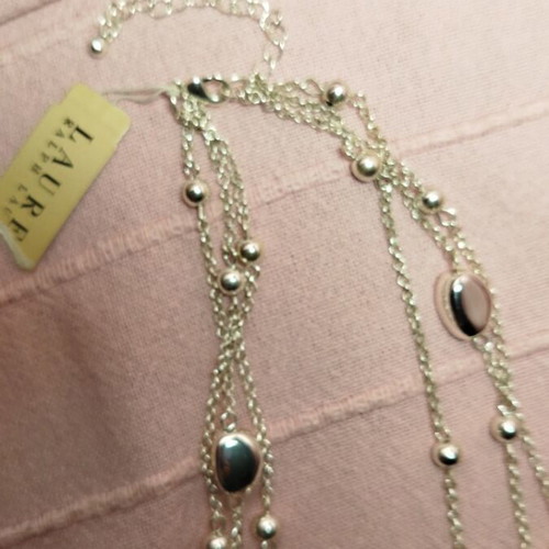 Faux Ralph Lauren Necklace like new, silver color