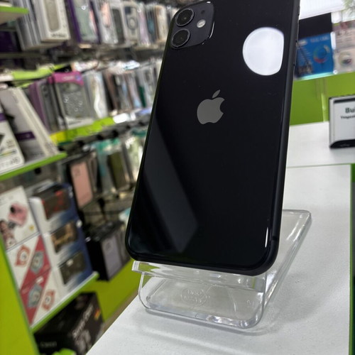 iPhone 11 black 128GB used in good condition