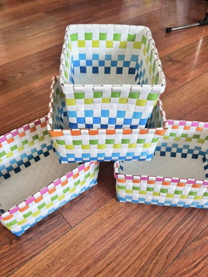 Colorful baskets like new, set of 3 sizes