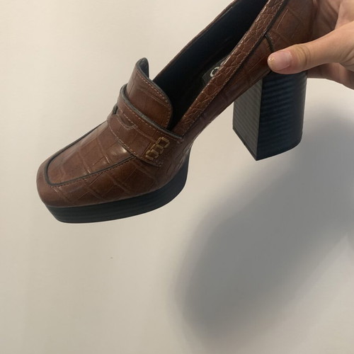 Mango Croc-Effect Platform Moccasins Like New, Brown Size 38