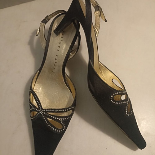 Martinez Valero slingback leather black pumps like new, size 36