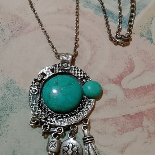 Necklace with turquoise stone, silver color