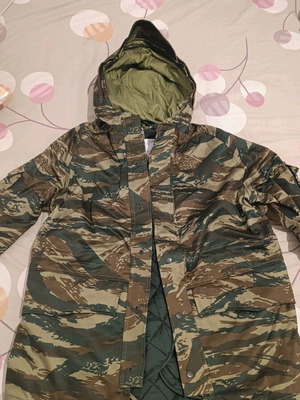 Military jacket new type, new, size Medium