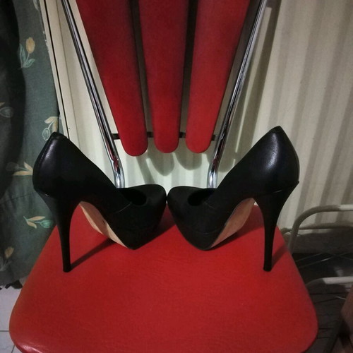 Tsakiris Mallas black pumps like new, size 38, 14cm heel