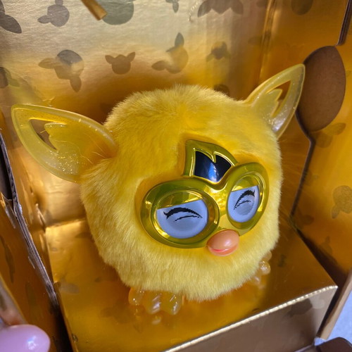 Furby Furbling Special Edition Golden new in box 2014 Hasbro