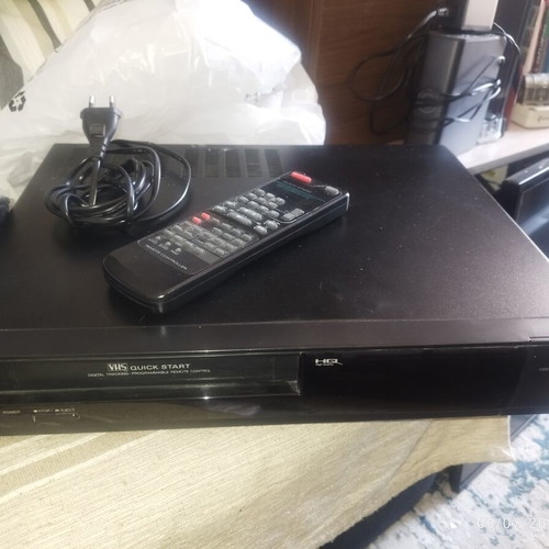 Amstrad VCR9702 VCR used, unknown condition with remote