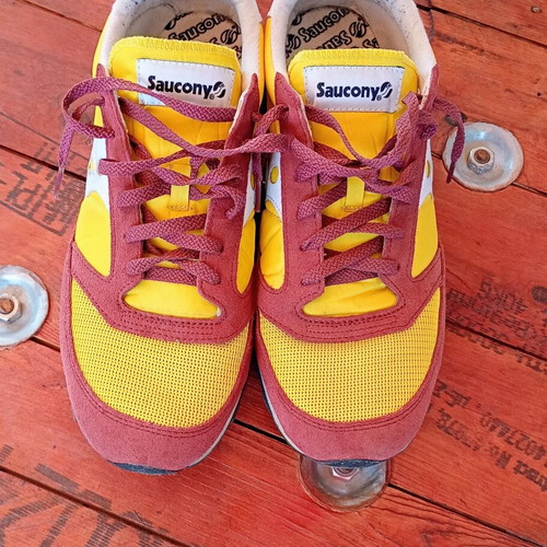 Saucony sneakers, red and yellow, size 48