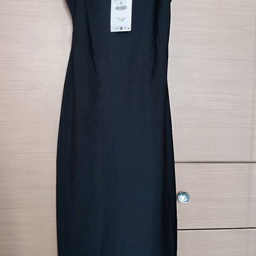 Satin dress Zara new, size Medium, black