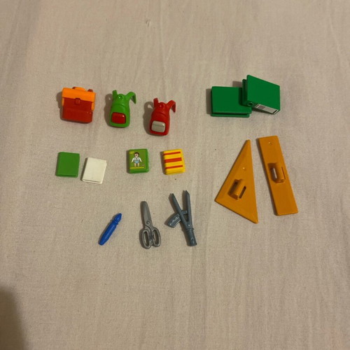 Playmobil school items used, set with bags and books