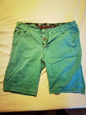 Βερμούδα ανδρική Victory 1987 μεταχειρισμένη, μπλε και πράσινη, μέγεθος L